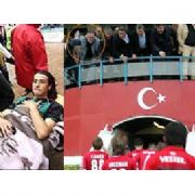 CHP Lİ VEKİL, FUTBOLCUYA ŞİŞE ATTI!